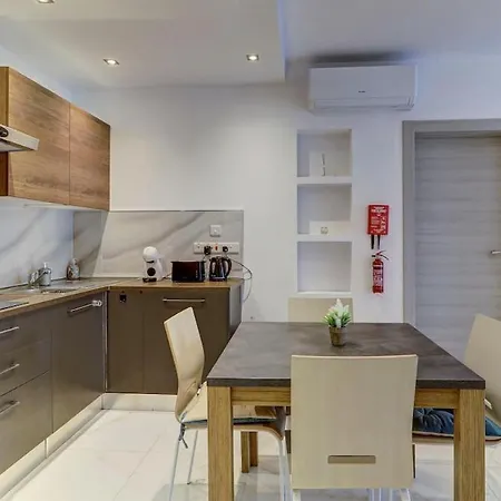 Lejlighed Gzr096-2br Luxury New Minutes From Vibrant Seafront Gzira
